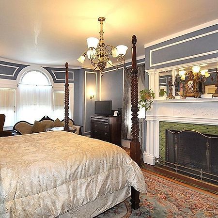 Edgewood Manor Inn Bed&Breakfast Providence Zimmer foto